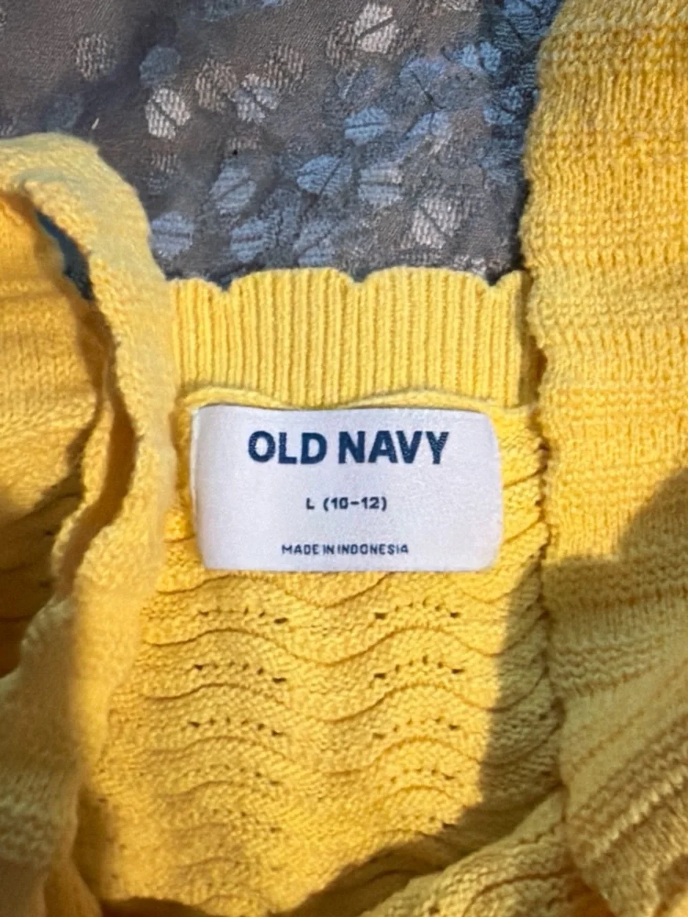 Old Navy Bright Yellow Knit Scallop-Trim Camisole